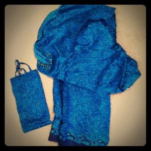 👇REDUCED!👇Gorgeous VS Silk Sarong!