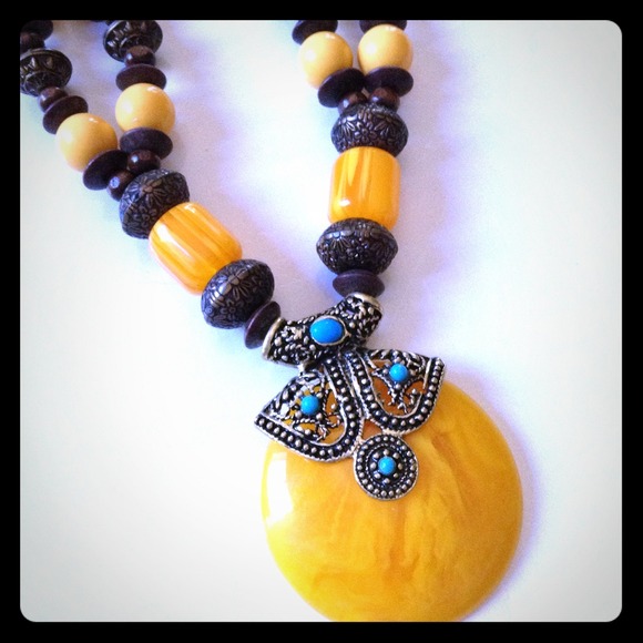 Bohemia Chunky Carved Wood Round Necklace Pendant