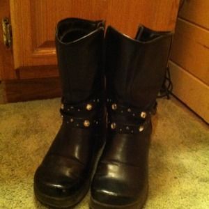 No boundaries size 8 dress boots