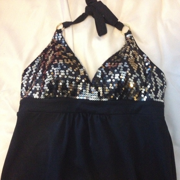 Halter top