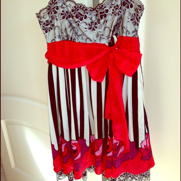 Stunning Anna Sui dress