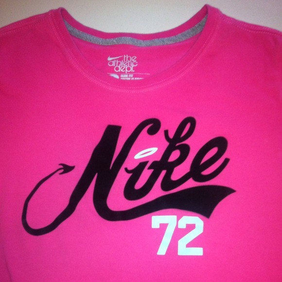 ❤Bundle/Sold❤Pink Nike Top