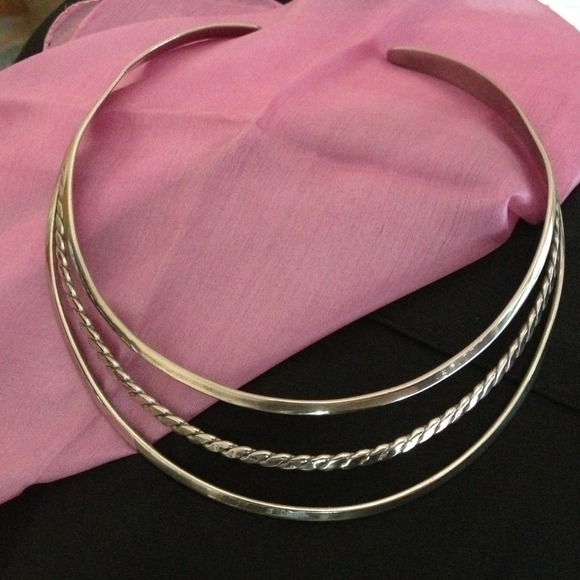 Beautiful Silver Plated Choker 3Layers