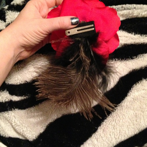 Big flower Hair pin! - Picture 3 of 3