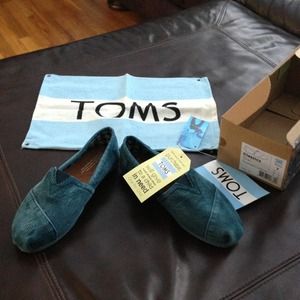 ****Reduced price***Corduroy teal shoes