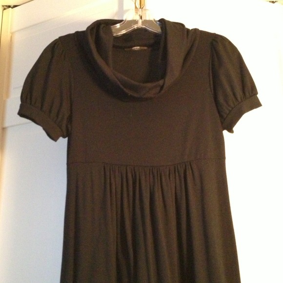 Basic black dress - Picture 2 of 2