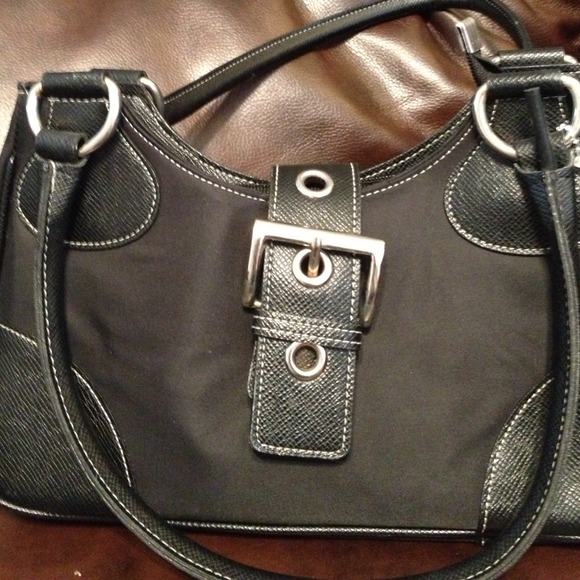 FINAL REDUCTION 🎀 Prada Handbag