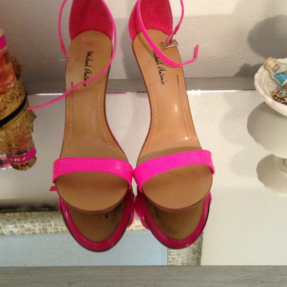 Neon Michael Antonio Neon Sandals