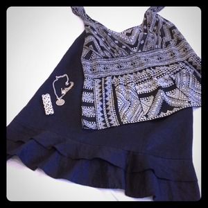 H & M Black Linen skirt w/ Peplum hem S8