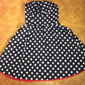 Vintage polka dot dress size SM with glasses
