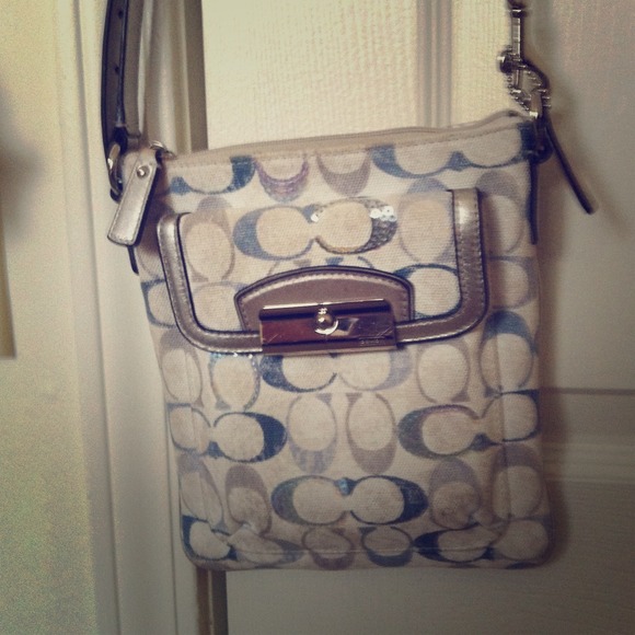 Coach Crossbody bag (buy or trade)!!!