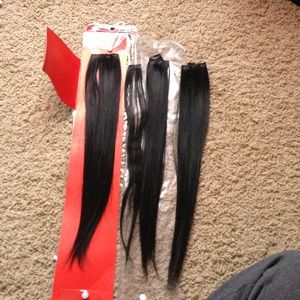 18" black hair extensions❤❤