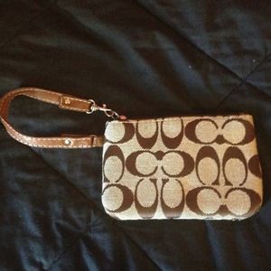 *Reduced* Brown & tan coach inspired wristlet