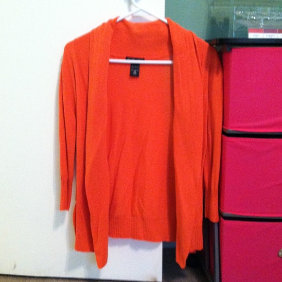 🍭Orange cardigan for spring🍭