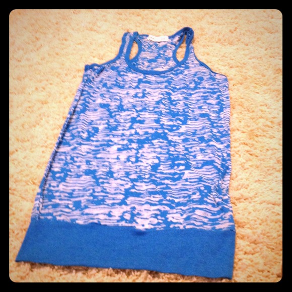 Blue white razorback