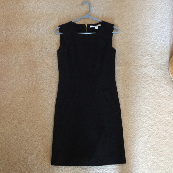 *RESERVED* Diane vonFurstenburg black dress.