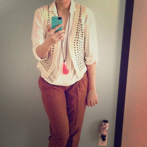 🍁Sale🍁Forever21 studded vest
