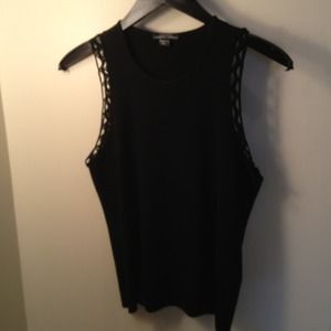 Strenesse black knit top