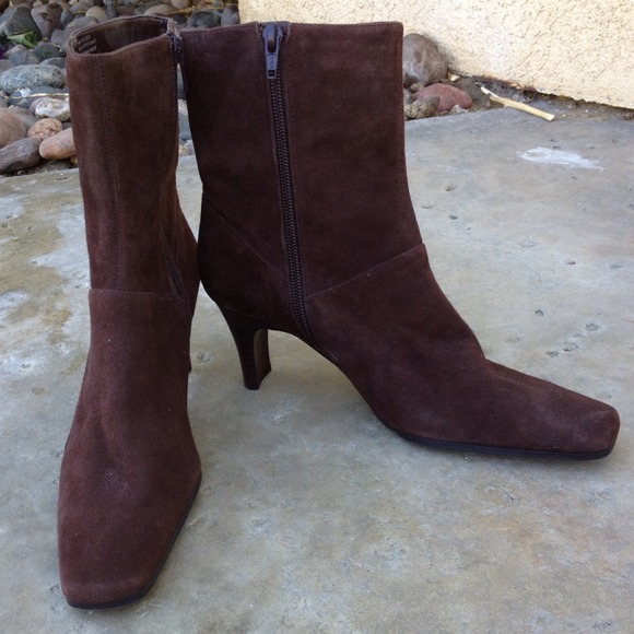 REDUCED Nine West Short Brown Boots
