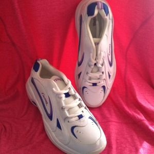 Curves Women athletic shoes exclusively for AVON