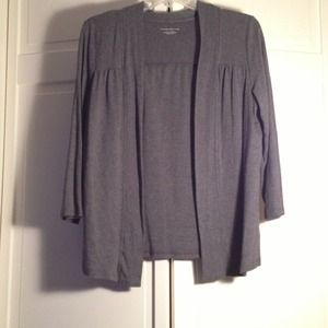 Gray open cardigan