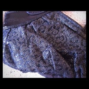 💥NWOT Cheetah print black wristlet💥