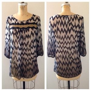 Gray & Black Chevron print Sheer Blouse Size M
