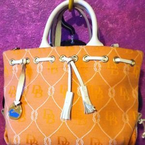 Dooney&Bourke authentic handbag