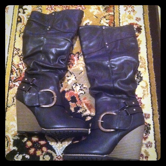 Boots - SUPER SEXY Black boots!!