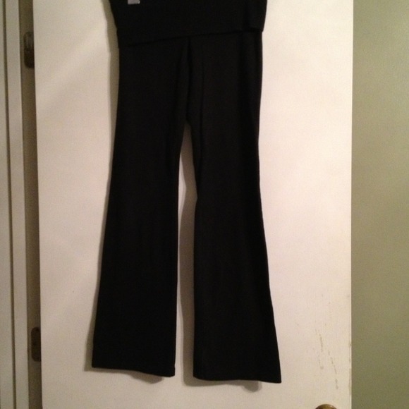 VS yoga pants with sequence