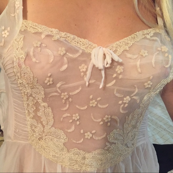 Vintage 1950's Nightgown - Picture 5 of 5