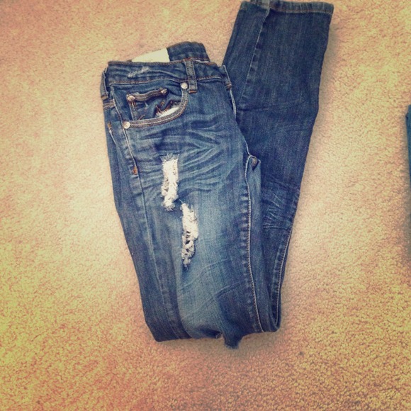 Machine size 29 jeans.