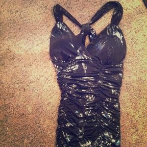 show off deeeem curves!