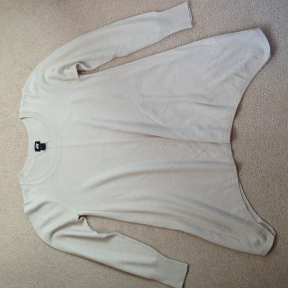 **BUNDLED**Thin knit sweater