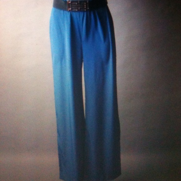 Jumpsuit****SOLD***** - Picture 3 of 4