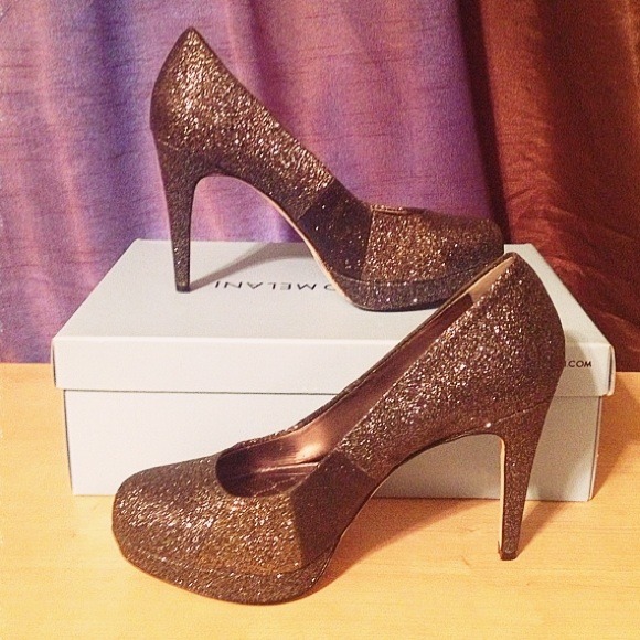 Brand new glitter shoes! - Picture 3 of 4