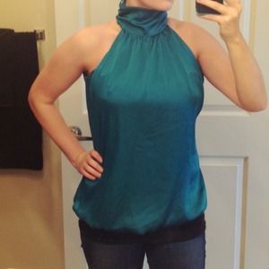 Silky bubble turquoise top!