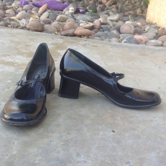 REDUCED Via Spiga Black Square Heeled Mary Janes