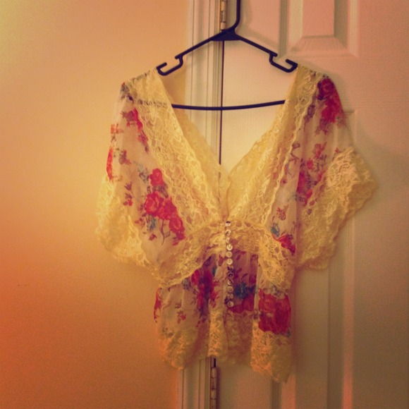 Floral top