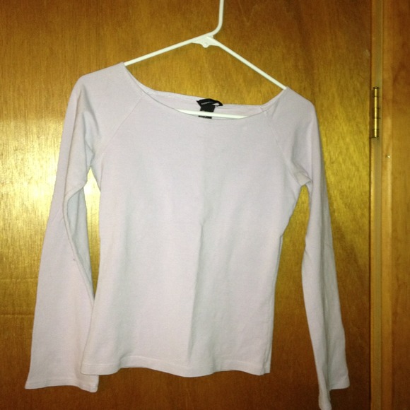 Lavender boat neck long sleeved shirt.