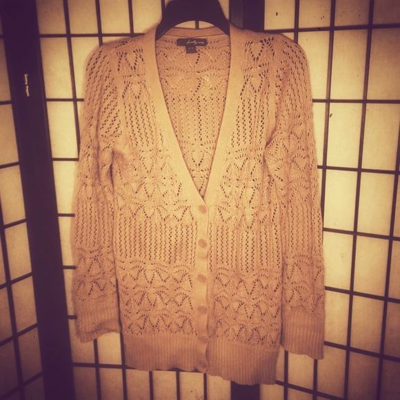 Forever 21 light knitted tan cardigan!