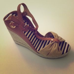 NEW Kelsi Dagger Ricky wedges 7 1/2