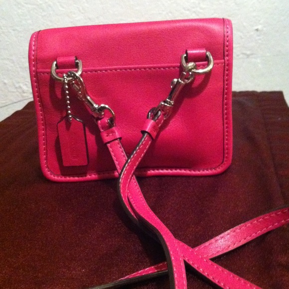 Small Coach bag - Picture 2 of 4