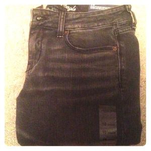 Brand new American Eagle jeans!