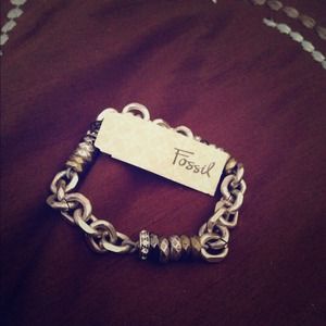 ❌❌SOLD❌❌Fossil silver plated bracelet