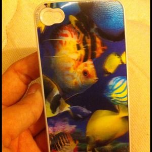 iPhone 4 fishy case