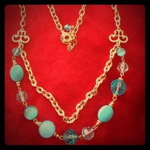 Gorgeous Matt gold necklace with blue stones ❤