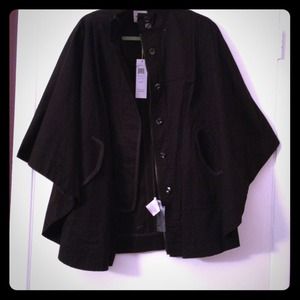 BCBG Poncho