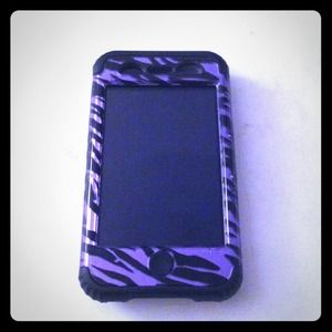 💋REDUCED💋LIKE NEW AT&T IPhone 3GS. 8gb!!!!