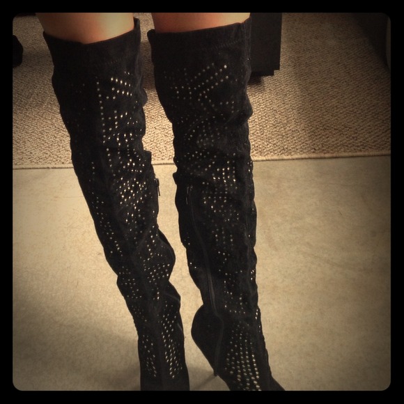🚫 Bundled 🚫Tall Black Over The Knee High Heel - Picture 1 of 4